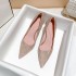 New slim heel design sense of minority wedding shoes and Xiuhe wedding dress
